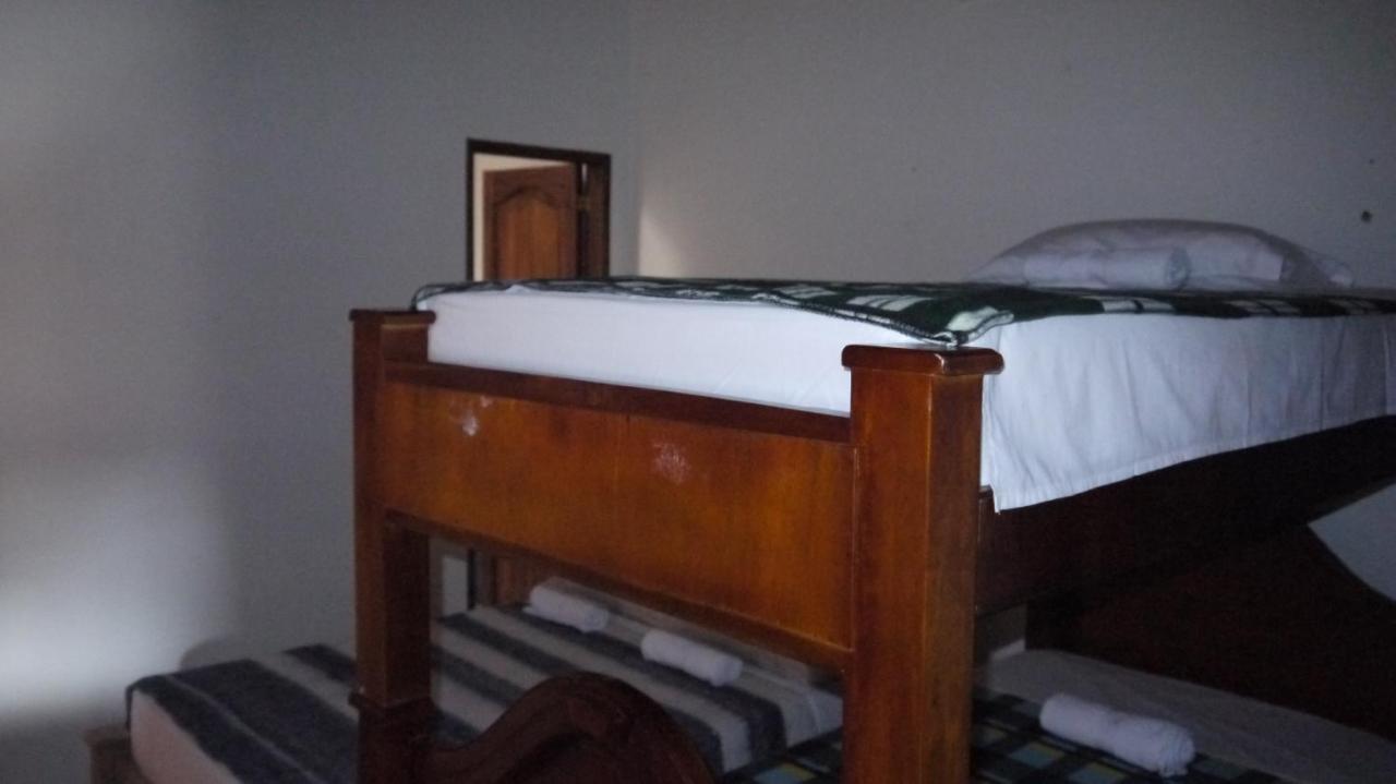 Hostal Naty Luna Хардін Екстер'єр фото